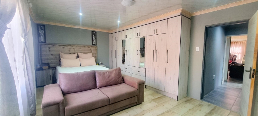 3 Bedroom Property for Sale in Grasslands Free State